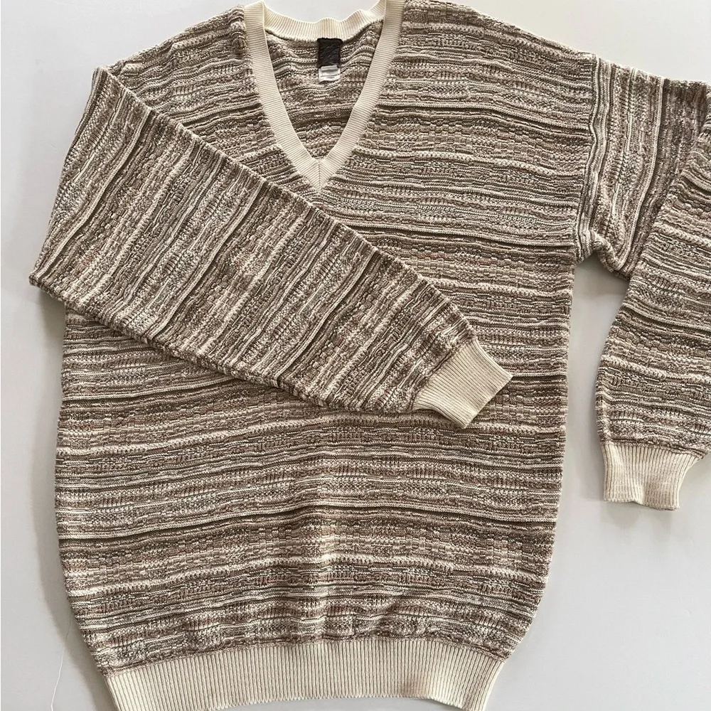 Tundra Cotton V Neck Sweater Large Coogi